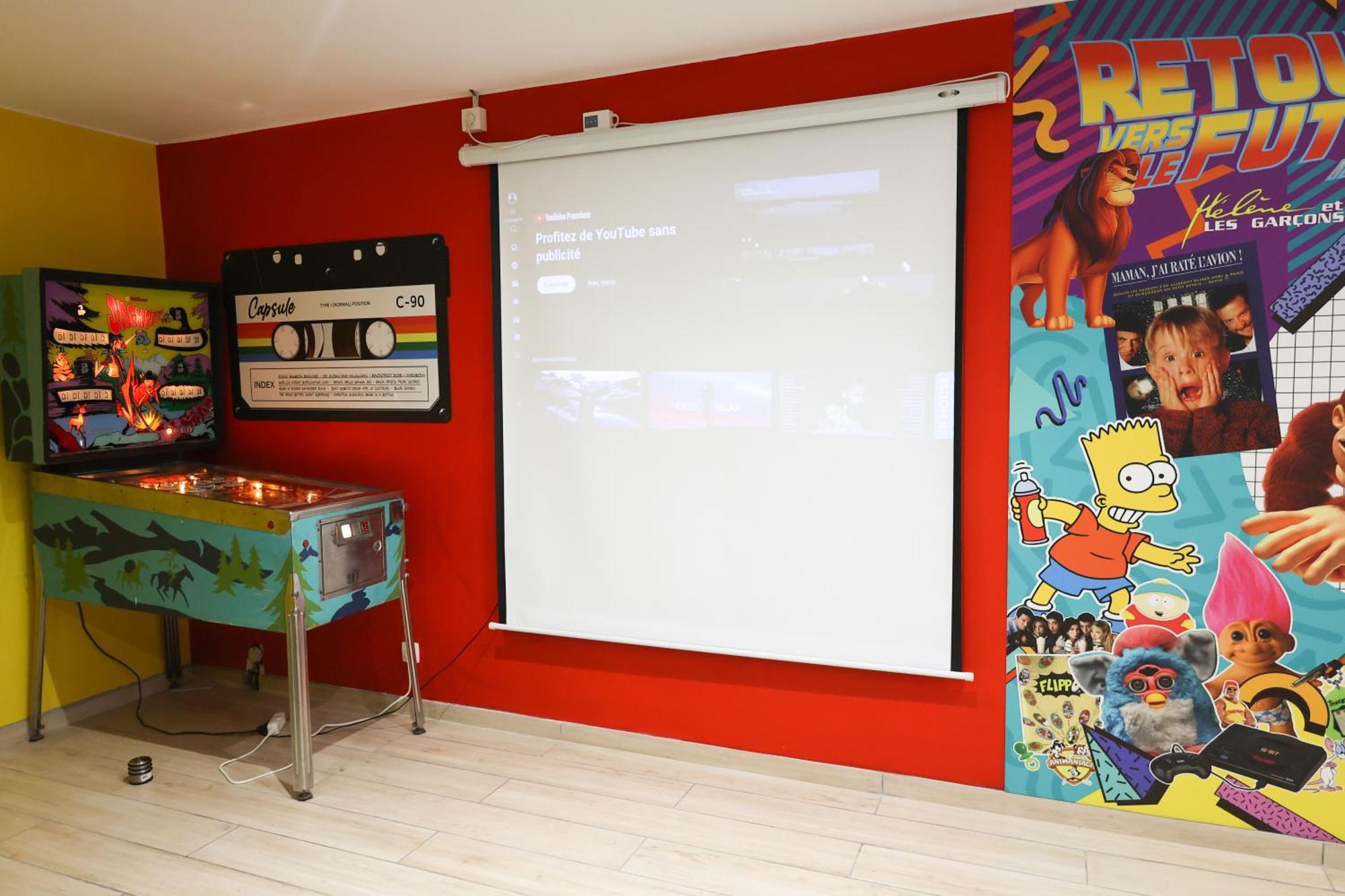 Capsule 90'S - Balneo - Sauna - Flipper - Billard - Netflix - Nintendo Switch & Jeux - Mons Zewnętrze zdjęcie